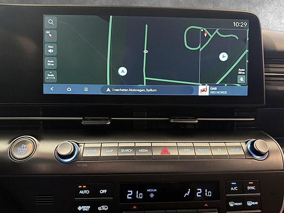 Hyundai Kona 16 of 20
