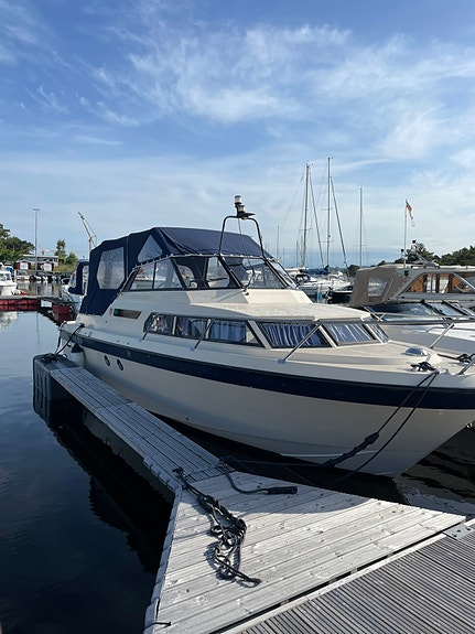 Marex Suncruiser 2 of 5