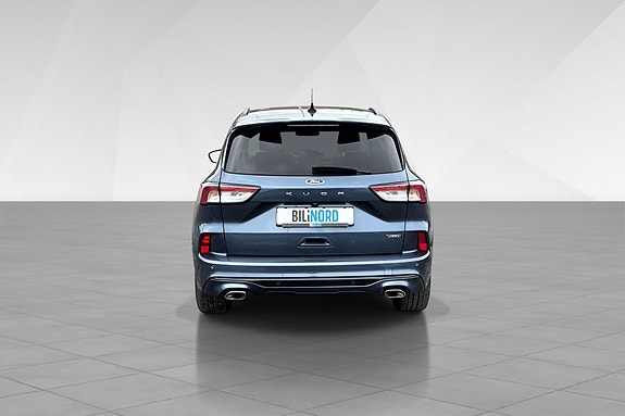 Ford Kuga 5 of 5