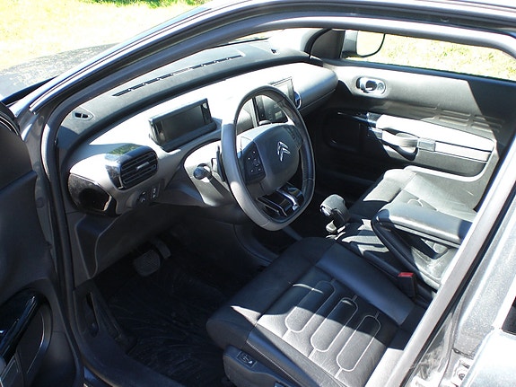 Citroen C4 Cactus 11 of 23