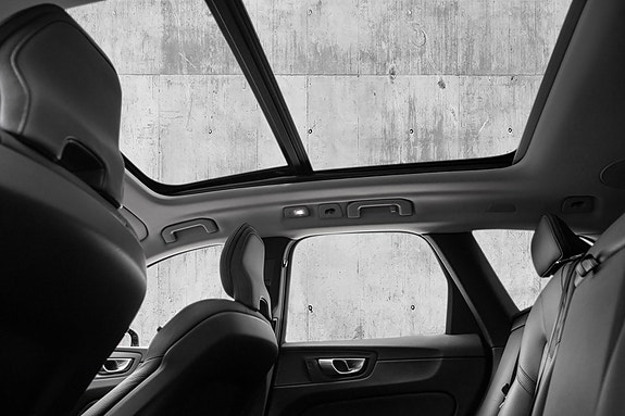 Volvo XC60 19 of 30