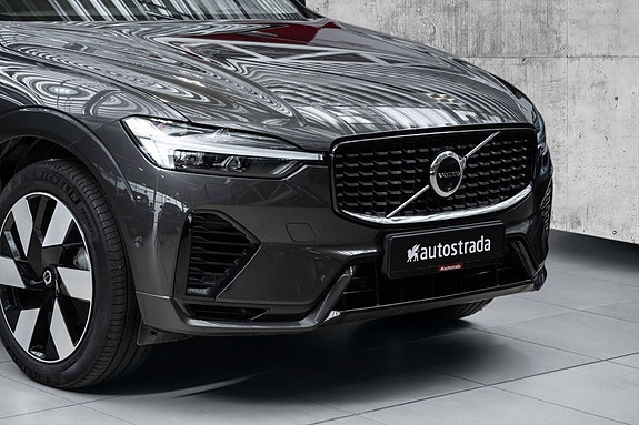 Volvo XC60 9 of 30