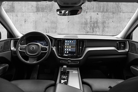 Volvo XC60 20 of 30