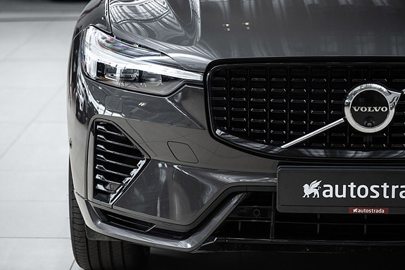 Volvo XC60 3 of 30