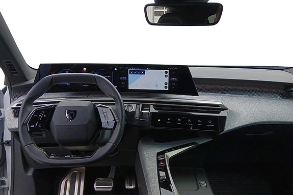 Peugeot e-3008 7 of 10