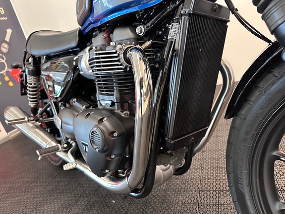 Triumph Street Twin *** SERVICE/GARANTI *** 27 of 30