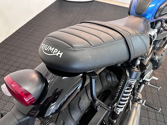Triumph Street Twin *** SERVICE/GARANTI *** 12 of 30