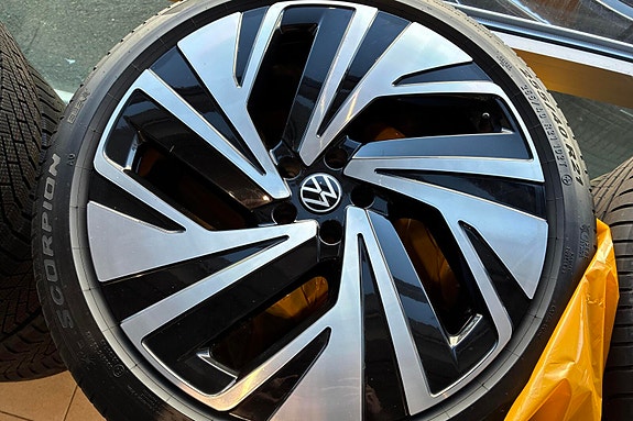 Volkswagen ID.4 11 of 12