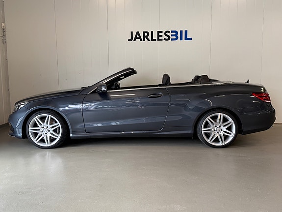 Mercedes-Benz E500 14 of 25