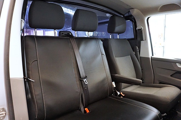 Volkswagen Transporter 21 of 27