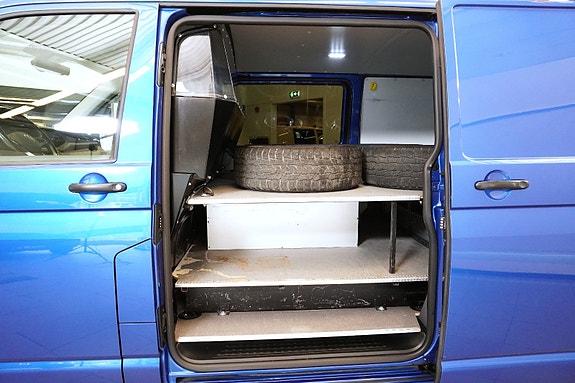 Volkswagen Transporter 24 of 29