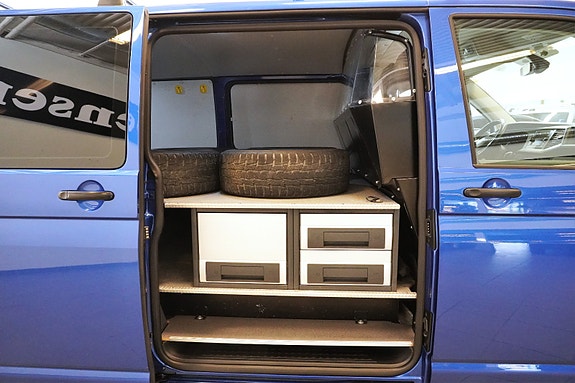 Volkswagen Transporter 22 of 29
