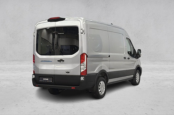 Ford Transit 5 of 5