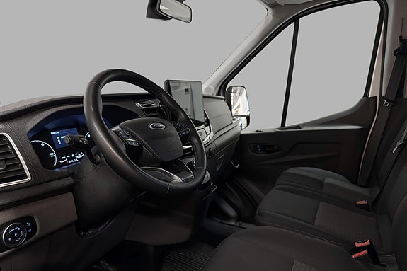 Ford Transit 11 of 21