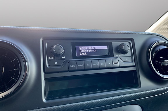 Mercedes-Benz eCitan 9 of 15