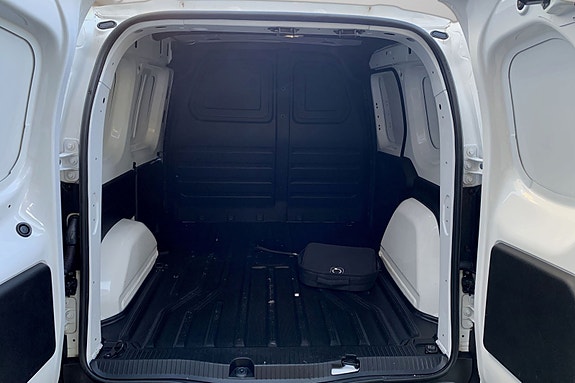 Mercedes-Benz eCitan 14 of 15