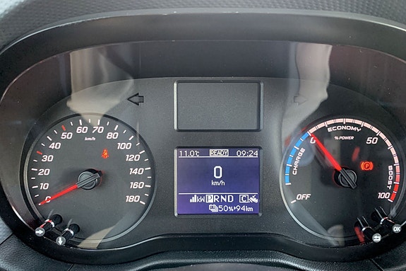 Mercedes-Benz eCitan 7 of 15