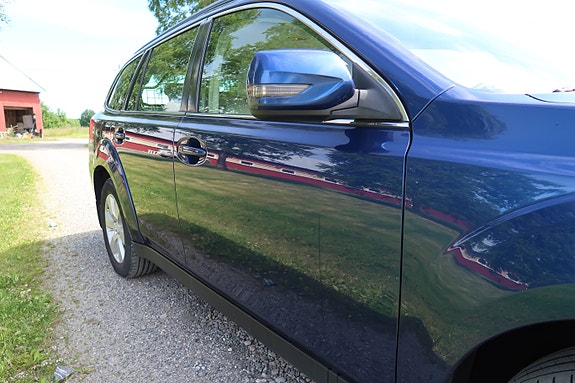 Subaru Legacy 21 of 30