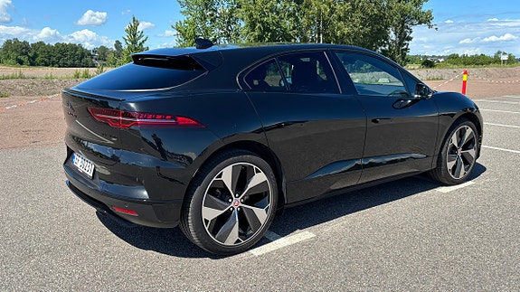 Jaguar I-PACE 5 of 5