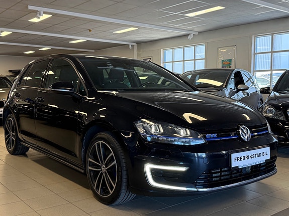 Volkswagen Golf VII 5 of 5