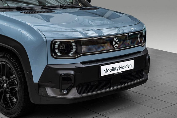 Renault 4 E-Tech 2 of 25