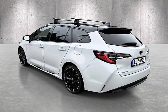 Toyota Corolla 5 of 5