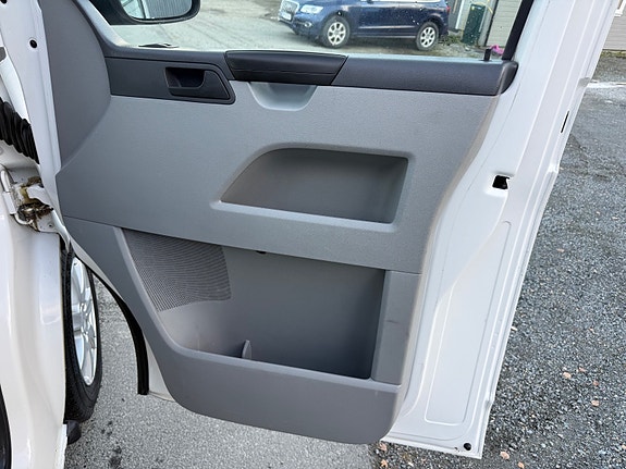 Volkswagen Transporter 20 of 25