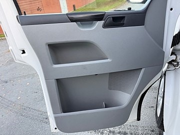 Volkswagen Transporter 9 of 25