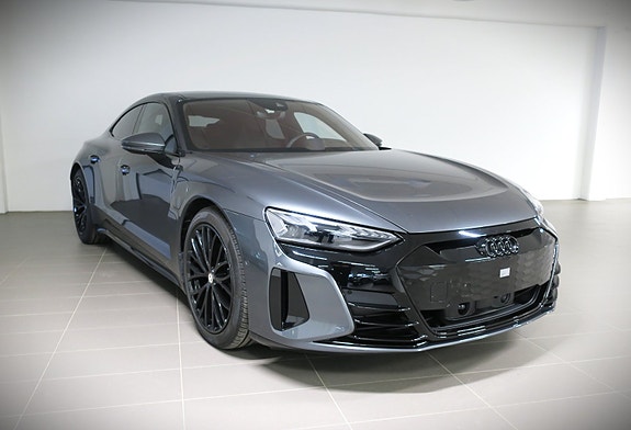 Audi e-tron GT 4 of 30