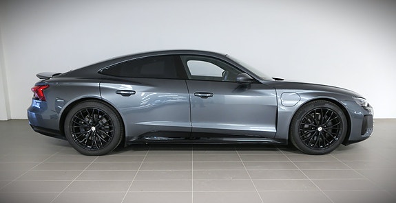 Audi e-tron GT 6 of 30