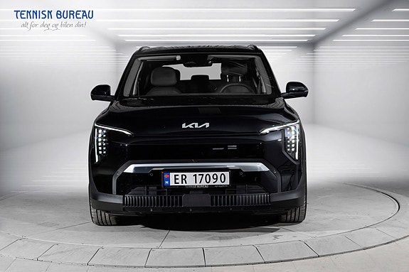 Kia EV3 4 of 5
