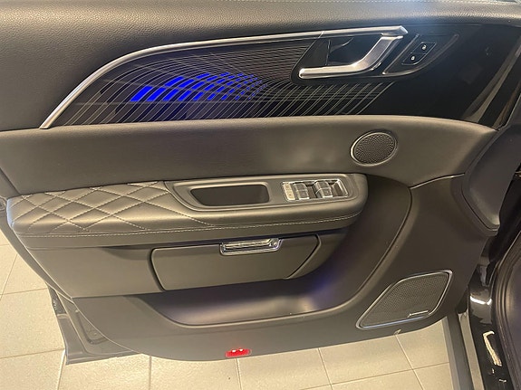 Hongqi E-HS9 29 of 30