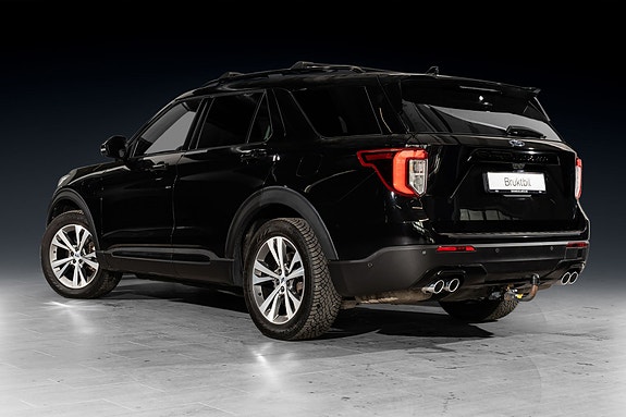 Ford Explorer 5 of 5