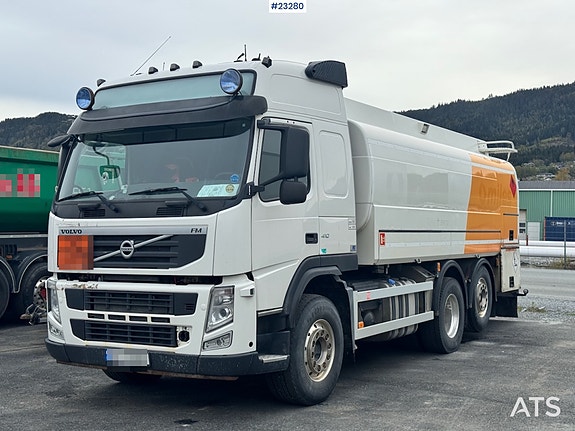 Volvo FM410 Tankbil 11 of 30