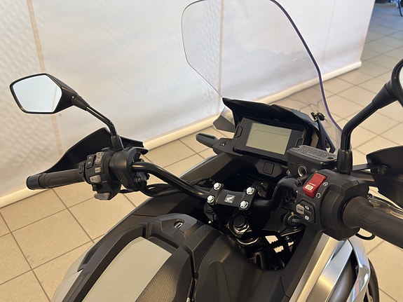 Honda NC 750X 6 of 6