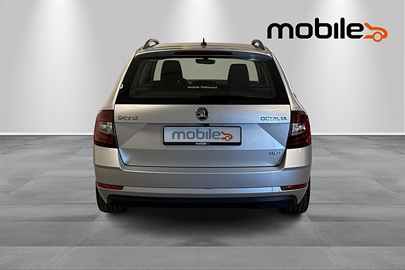 Skoda Octavia 4 of 5