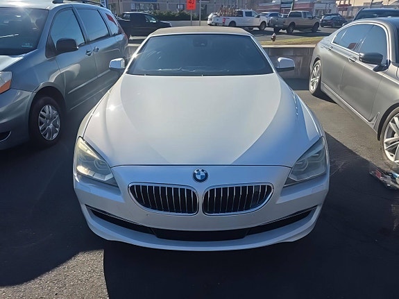BMW 650i 2 of 5