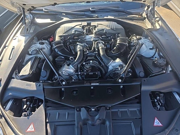 BMW 650i 15 of 16