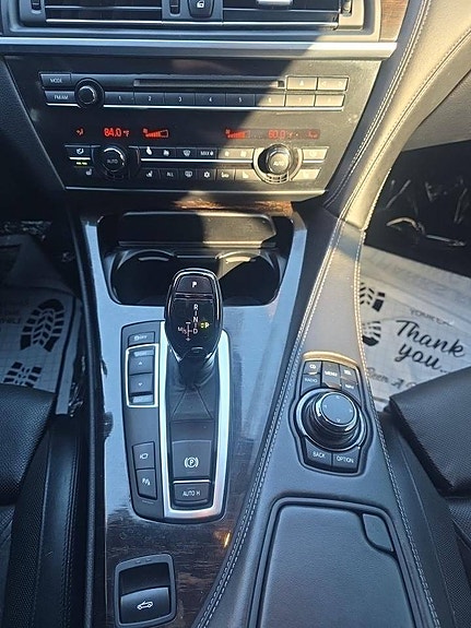 BMW 650i 10 of 16