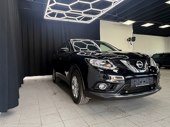 Nissan X-Trail 4 of 5