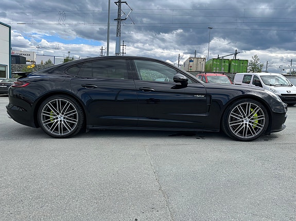 Porsche Panamera 6 of 30