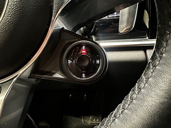 Porsche Panamera 21 of 30