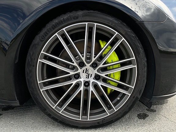 Porsche Panamera 10 of 30