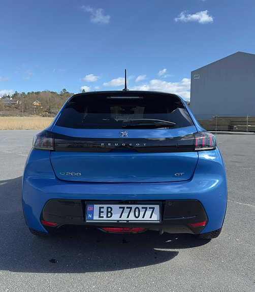 Peugeot 208 5 of 10