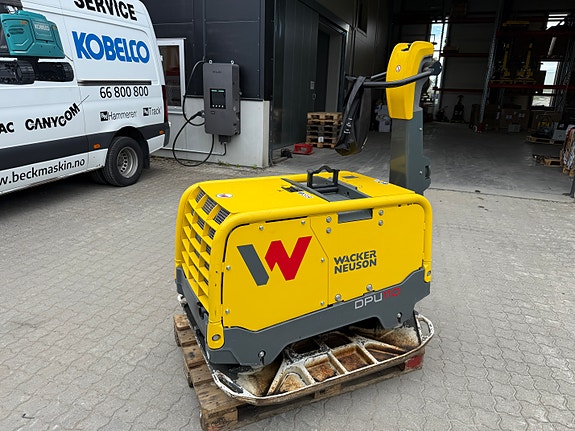 Wacker Neuson DPU110 2 of 5