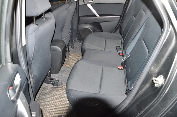 Mazda 3 15 of 15