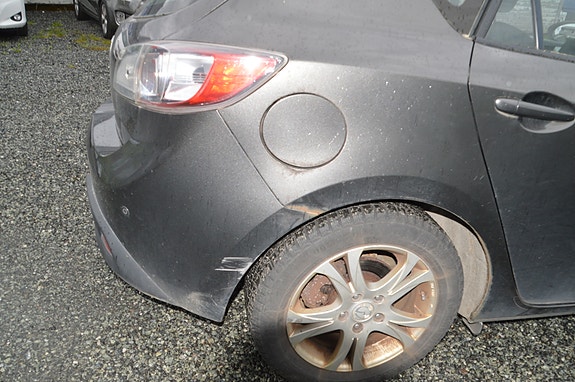 Mazda 3 5 of 5