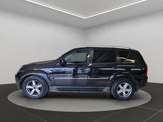 SsangYong Rexton 3 of 30