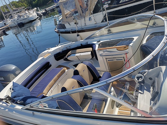 Flott daycruicer til leie i Asker 9-19 Juli - 10 dager - NOK 12.500 4 of 5