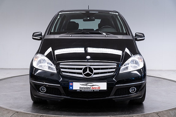 Mercedes-Benz A160 3 of 5